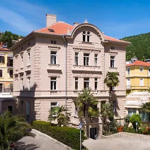 - Liburnia **** Opatija