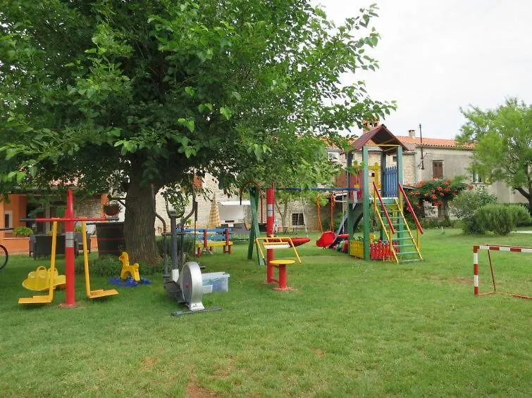 Bed And Breakfast Casa Rustica krevet i doručak Vodnjan